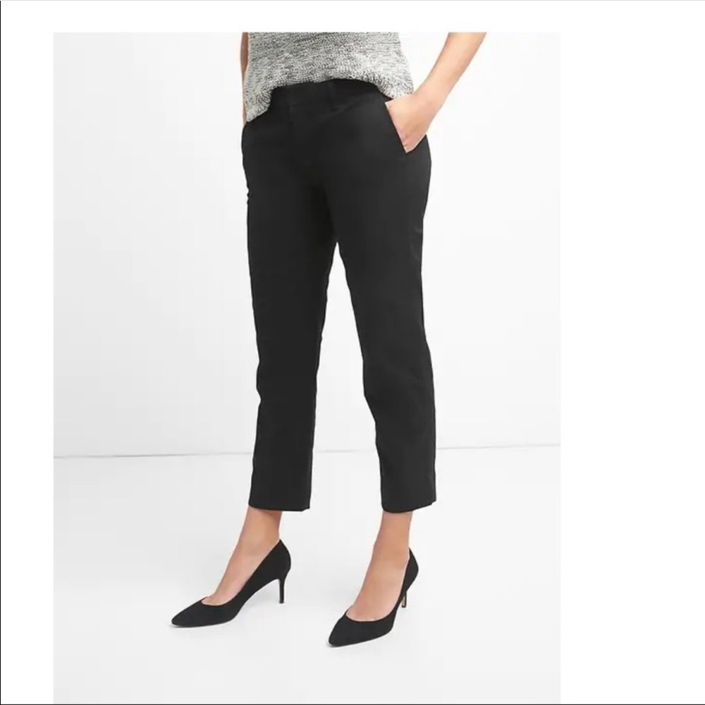 NWT Gap slim city crop pants